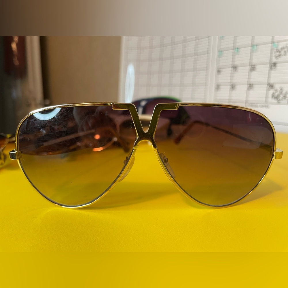 Gold Aviators V Frame